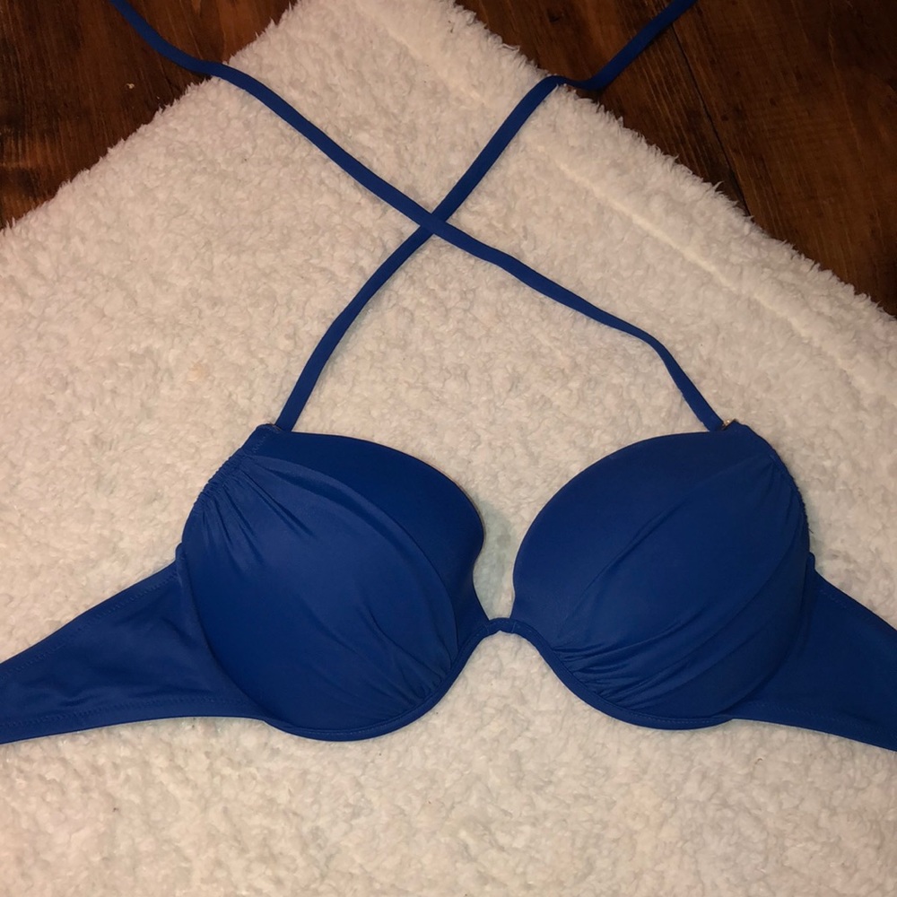 Victoria’s Secret Underwire Bikini Top